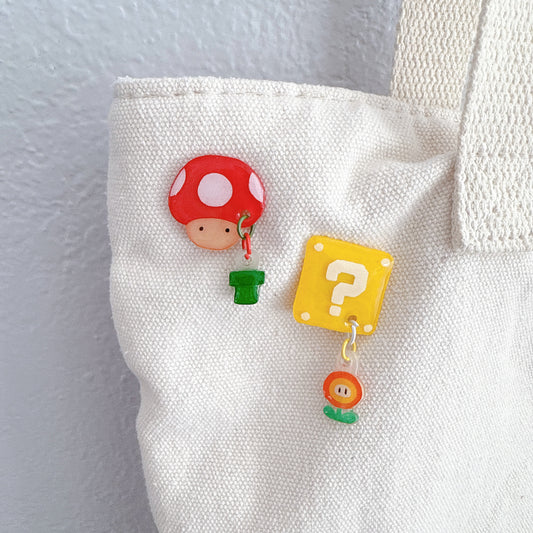 Mushroom/ Mystery block pin