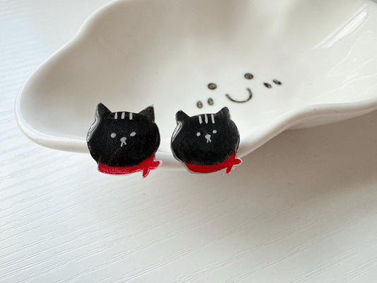 Black cat earrings