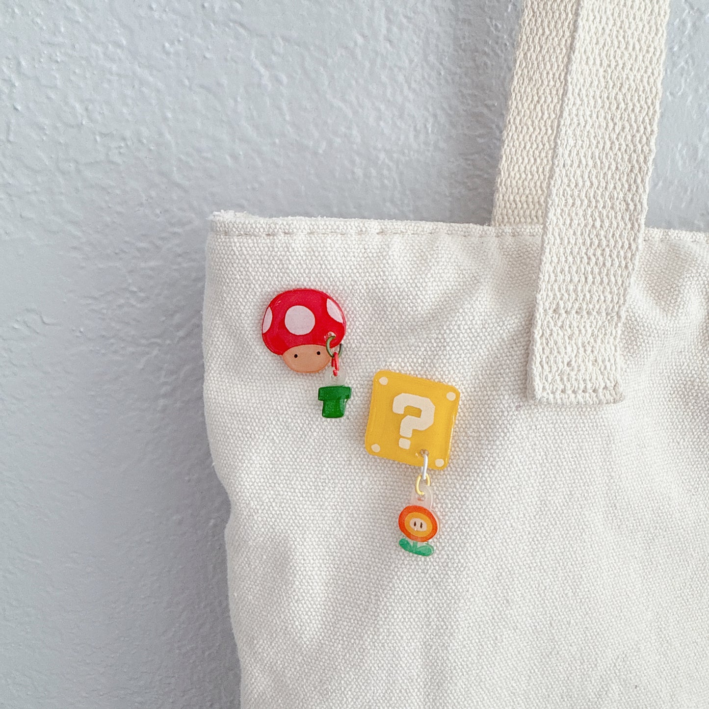 Mushroom/ Mystery block pin