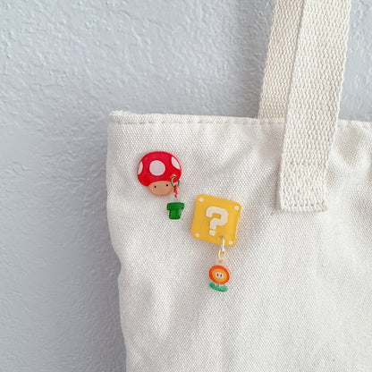 Mushroom/ Mystery block pin