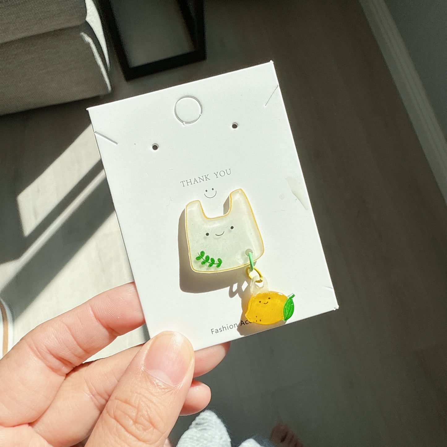 Lemon Bag pin